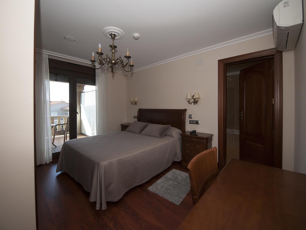 Pension Residencia A Cruzan (Adults Only) Noalla  Eksteriør billede