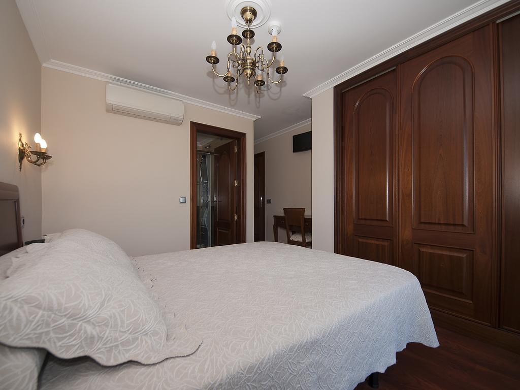Pension Residencia A Cruzan (Adults Only) Noalla  Eksteriør billede