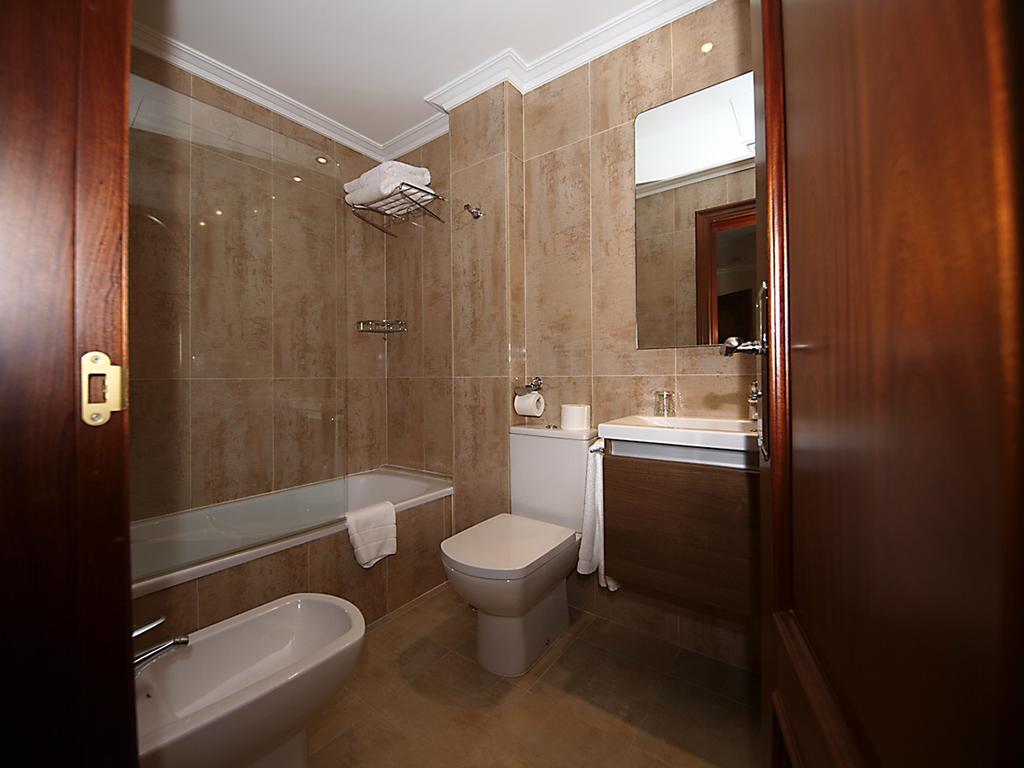 Pension Residencia A Cruzan (Adults Only) Noalla  Eksteriør billede