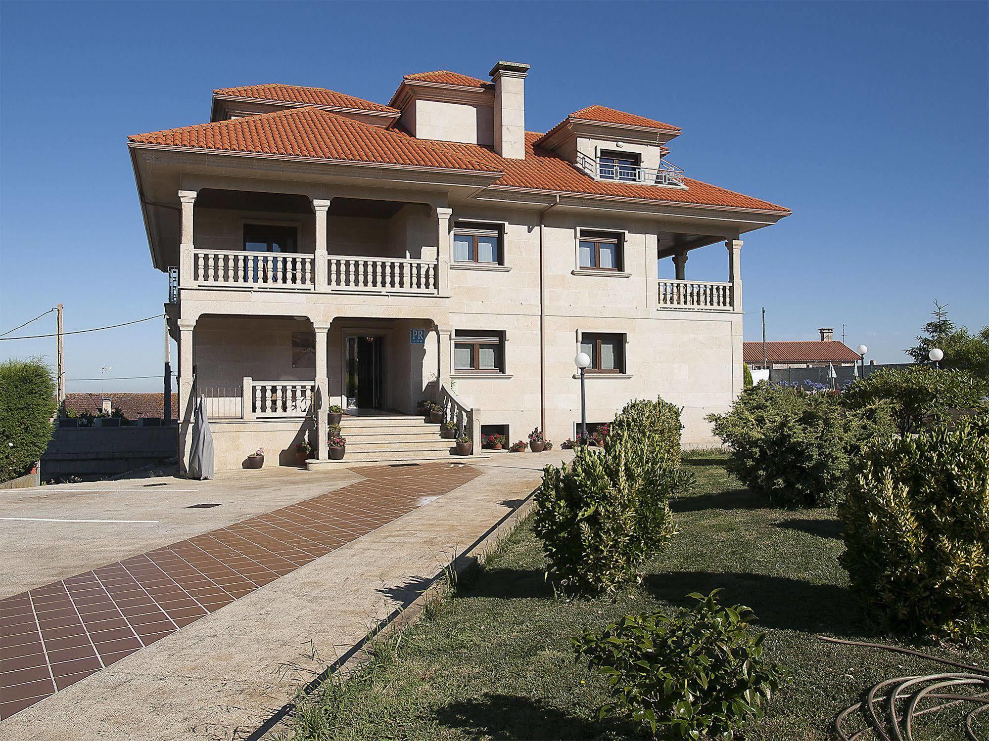 Pension Residencia A Cruzan (Adults Only) Noalla  Eksteriør billede